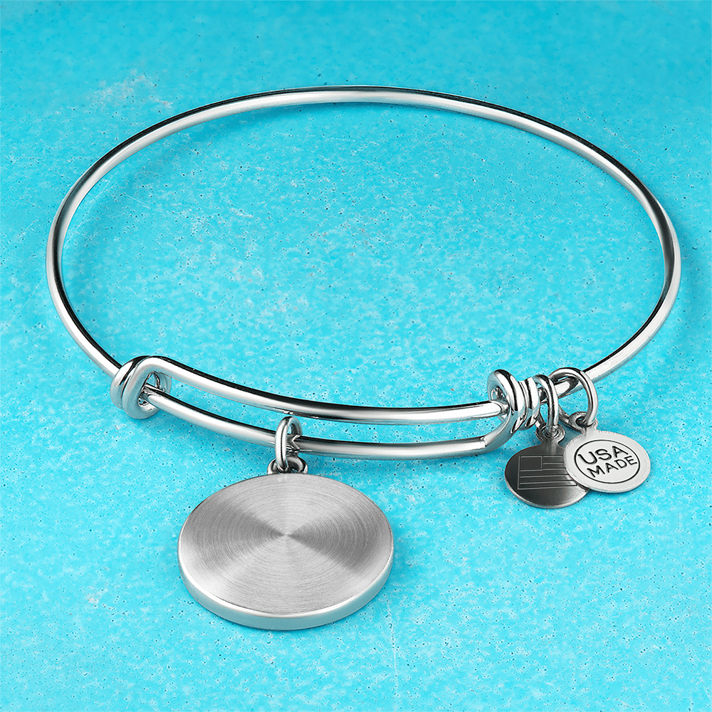 Personalized Luxury Circle Bangle Bracelet – Custom Engraved Keepsake Gift for Her (Silver or Gold) - FORGEDnLOVE