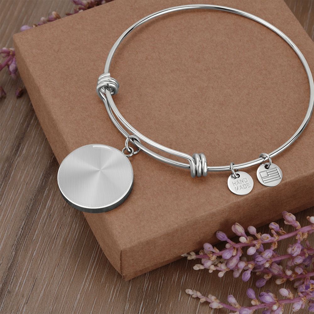 Personalized Luxury Circle Bangle Bracelet – Custom Engraved Keepsake Gift for Her (Silver or Gold) - FORGEDnLOVE